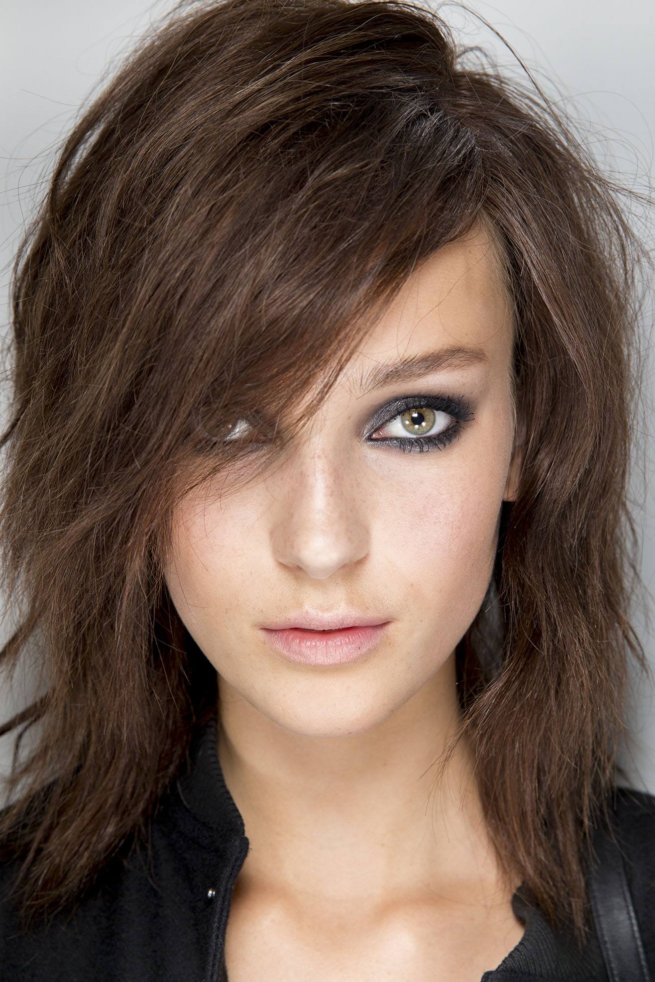 30 Charming Long Layered Hairstyles for Straight Hair in 2024