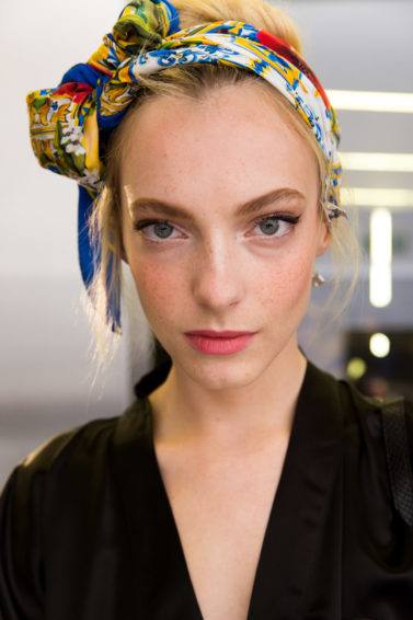 10 chic and easy vintage hairstyles anyone can do