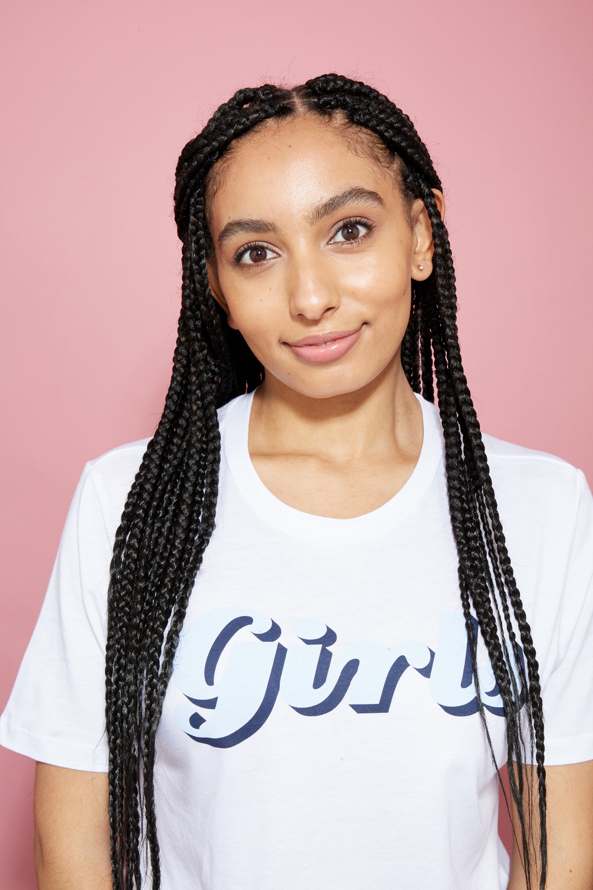 How to style box braids: ATH editor Amra with simple half-up hairstyle with box braids