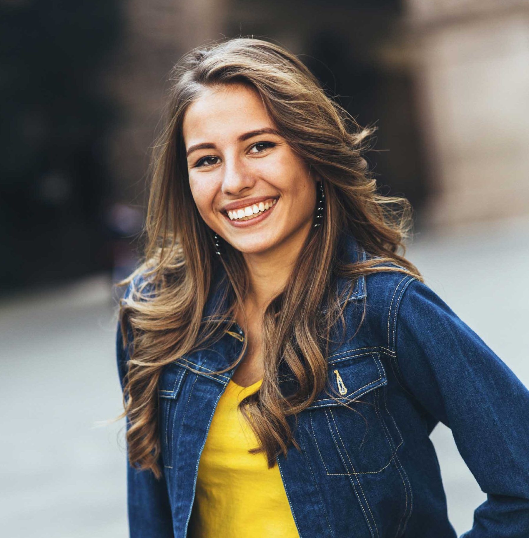 Damaged hair: tips and advice brown wavy hair