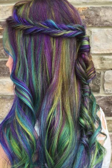 Peacock hair trend instagram