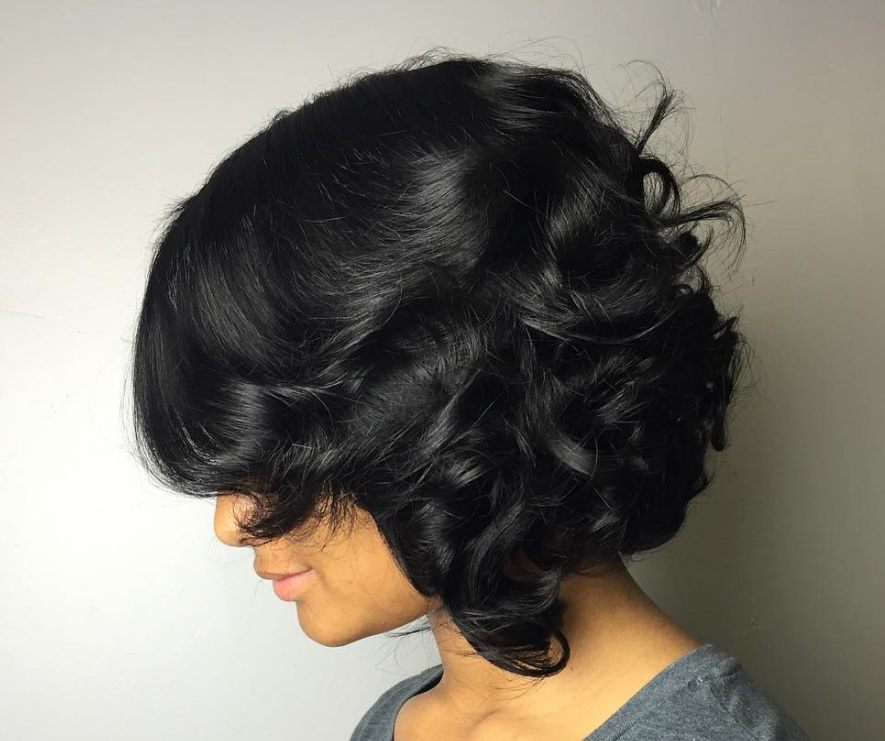 curly layered bob