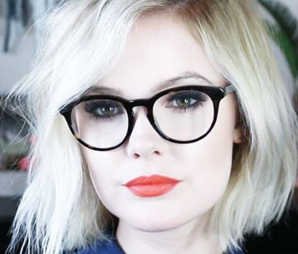 wavy layered bob