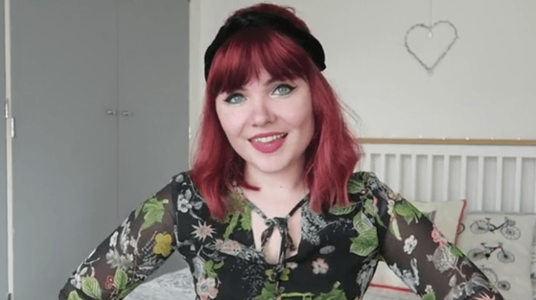 Half up, half down curls: All Things Hair - IMAGE - Paige Calvert vlogger party half updo hair tutorial