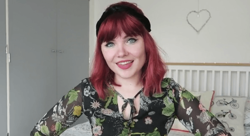 Half up, half down curls: All Things Hair - IMAGE - Paige Calvert vlogger party half updo hair tutorial