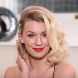 beauty vlogger Zoe Newlove with a short blonde wavy vintage bob and a glittery hair slide