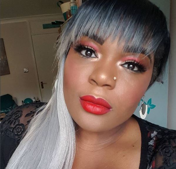 Instagrammer @sharij1125 with grey ombre hair and blue tinted fringe