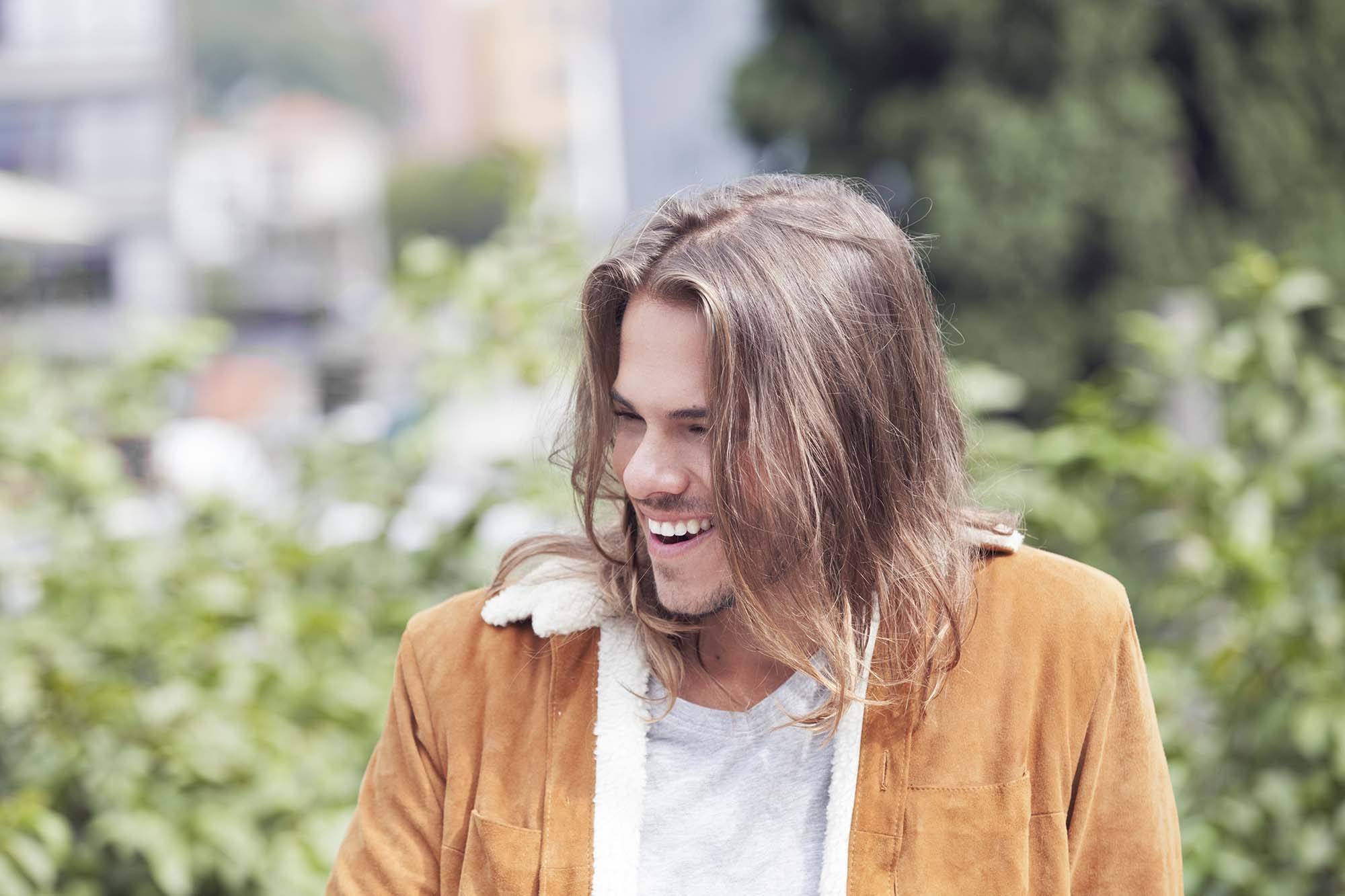 sea salt spray how to use it in your hair for men