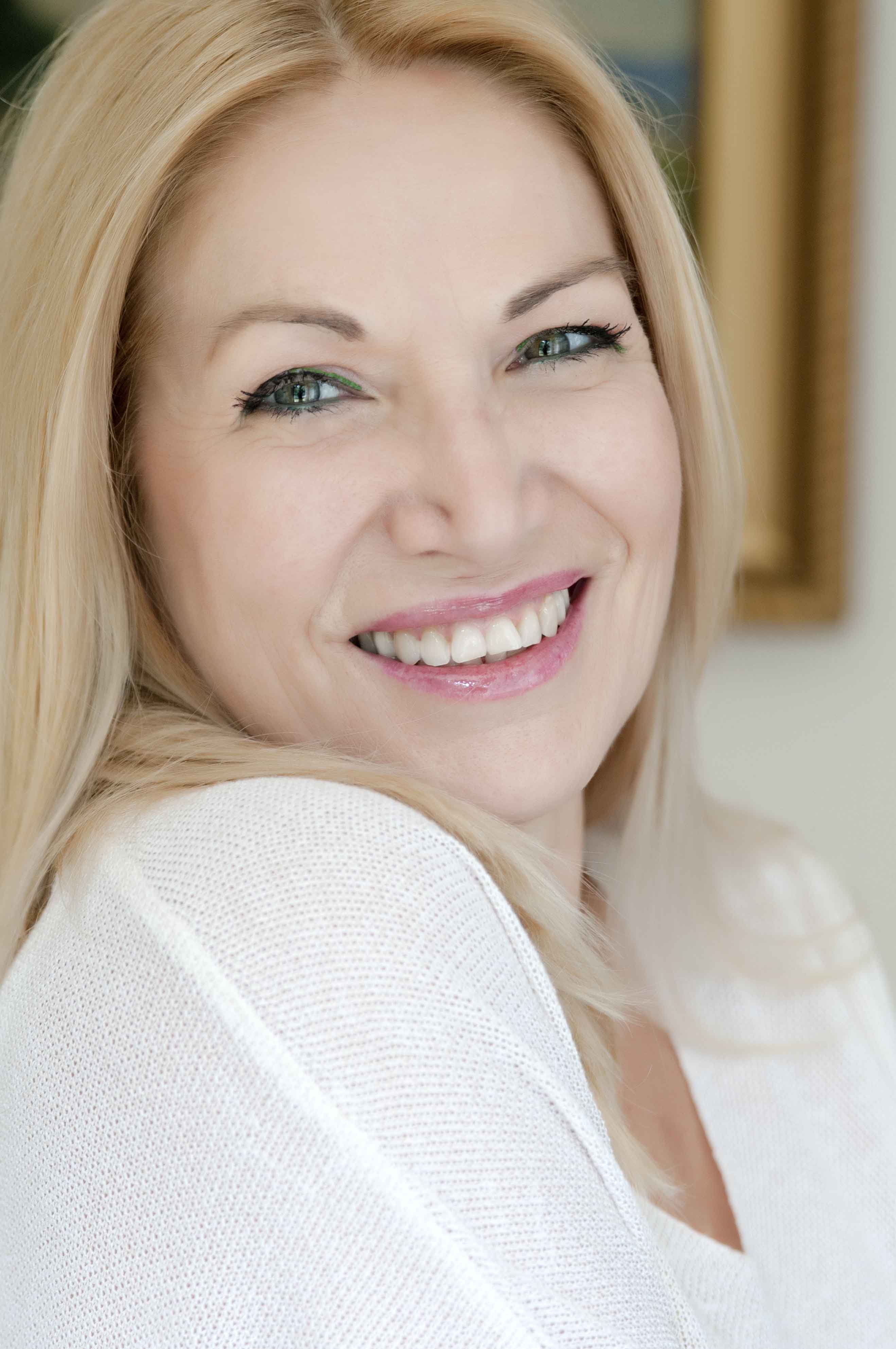 mature woman with long blonde hair
