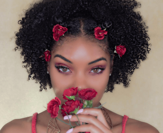 12 chic natural hairstyles for short hair to copy right now