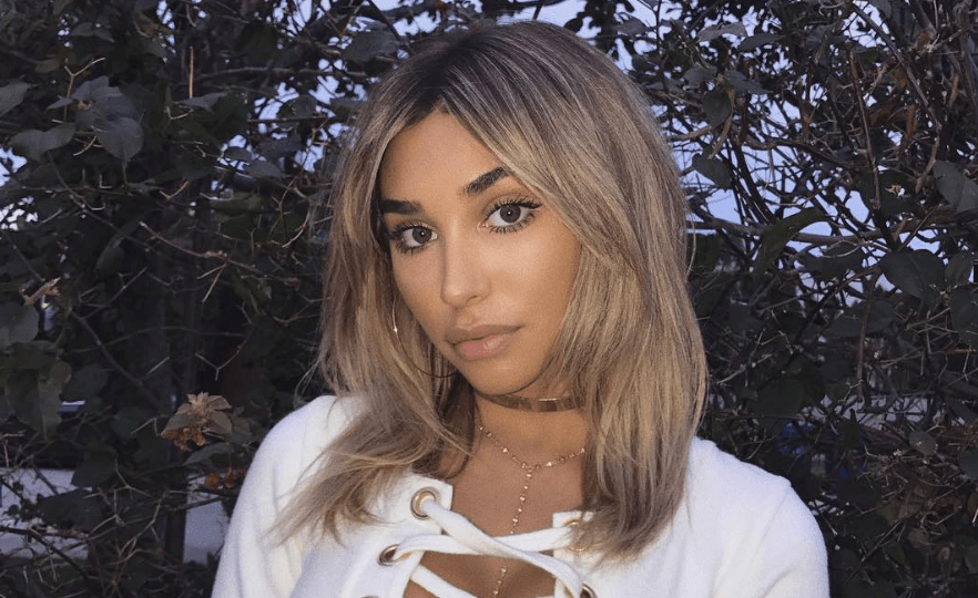 woman with shag haircut instagram