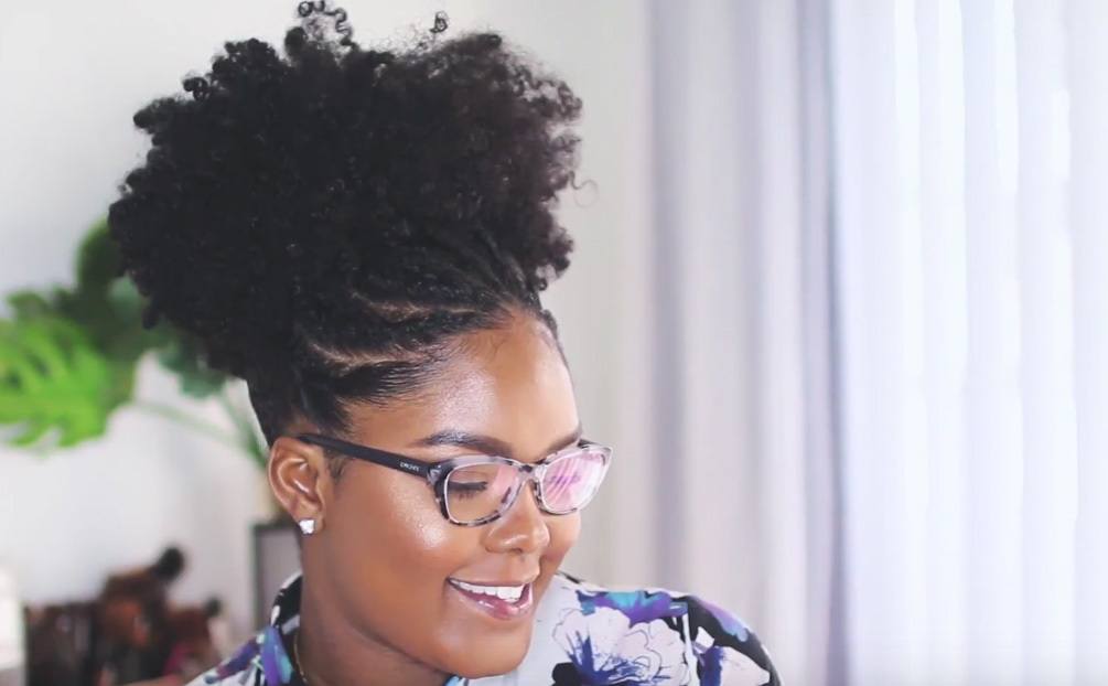 vlogger mini marley end shot of hairstyle for natural curly hair