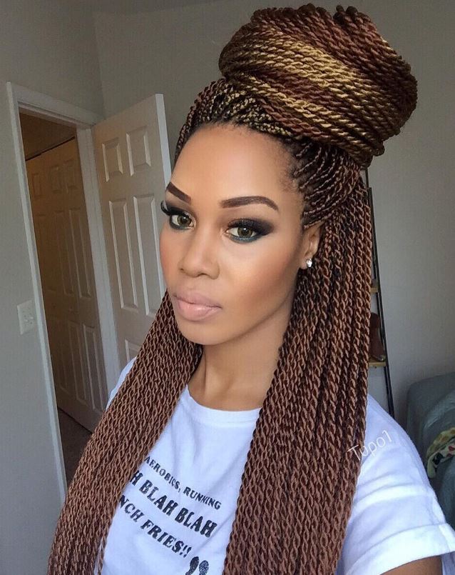 Hal-up-half-down top know Senegalese twist hairstyles for black women - Instagram