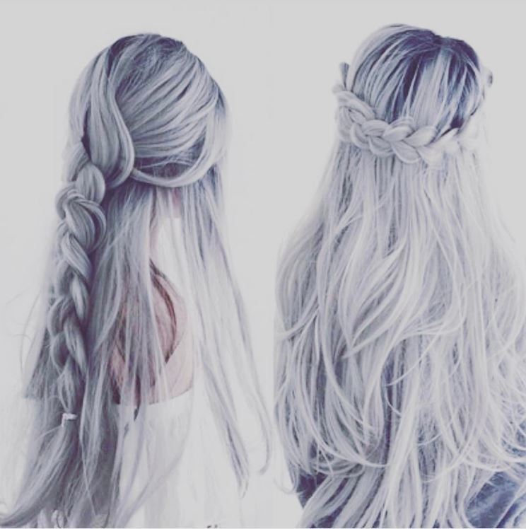 Marble hair - Grey black wavy hairstyle - Instagram