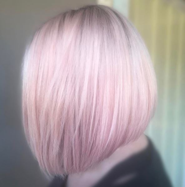 Pink champagne-inspired hair by Instagram christineazzopardi
