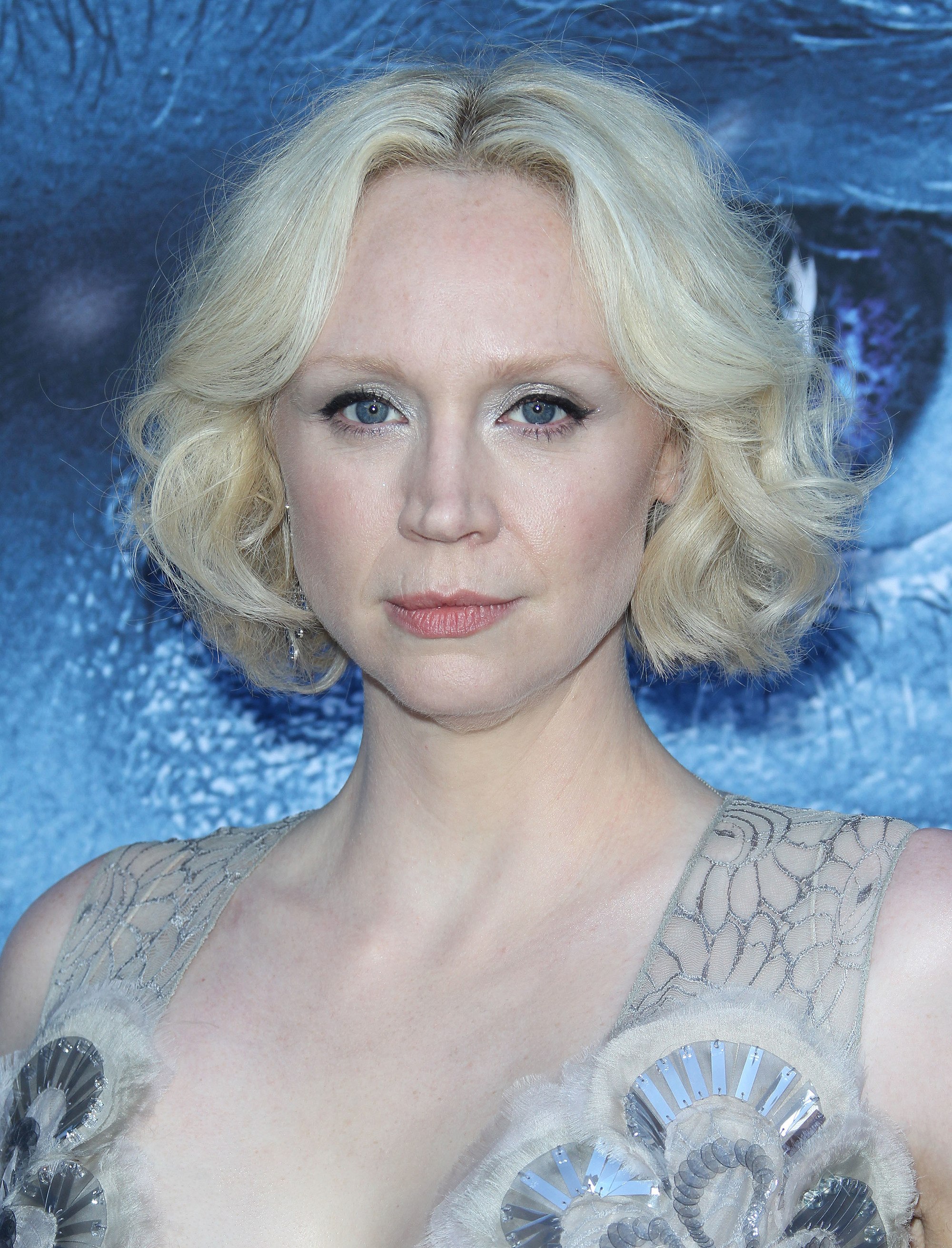 Game of Thrones Premiere - Gwendoline Christie light blonde wavy bob