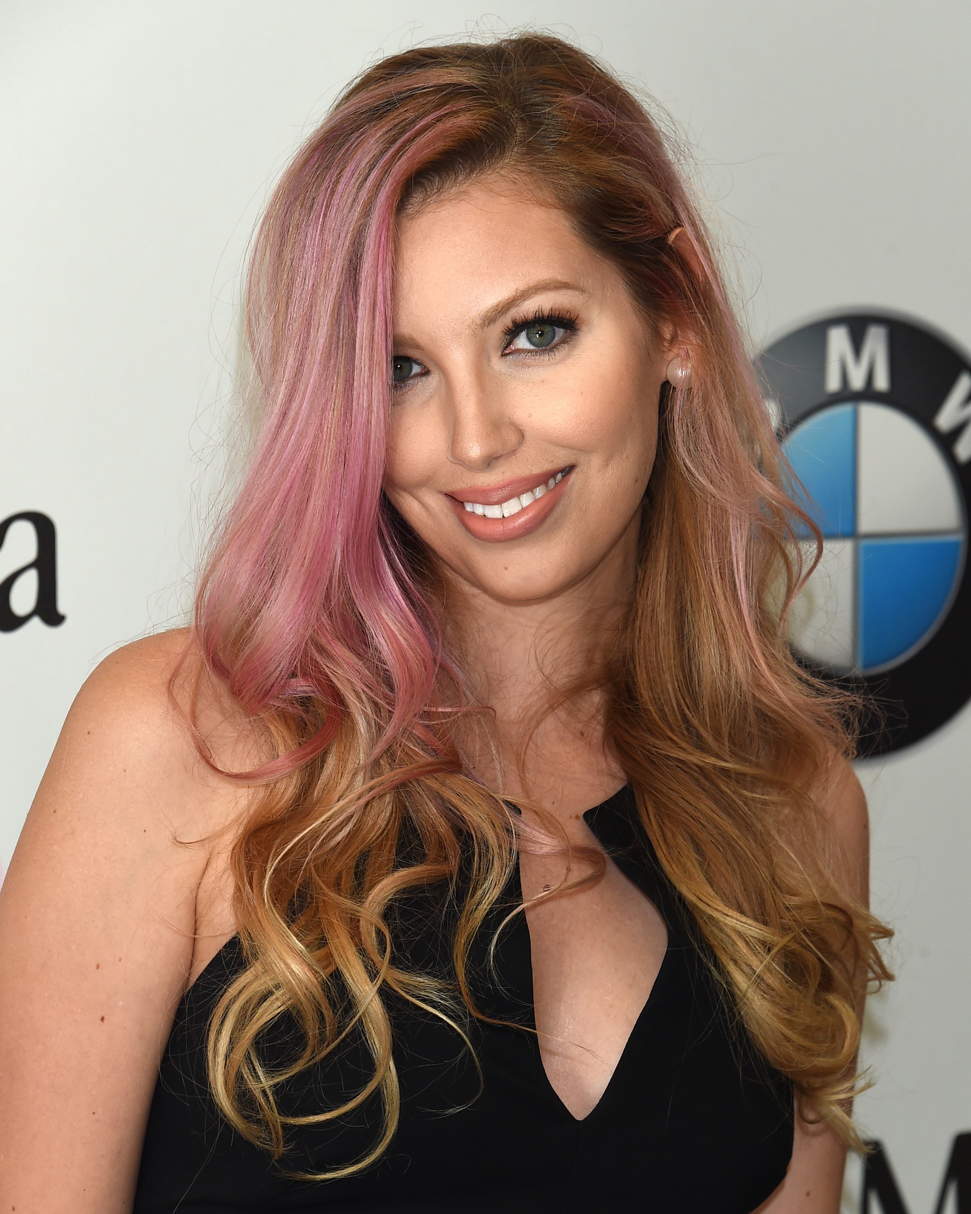 dalal brunchmann with reverse light brown ombre hair
