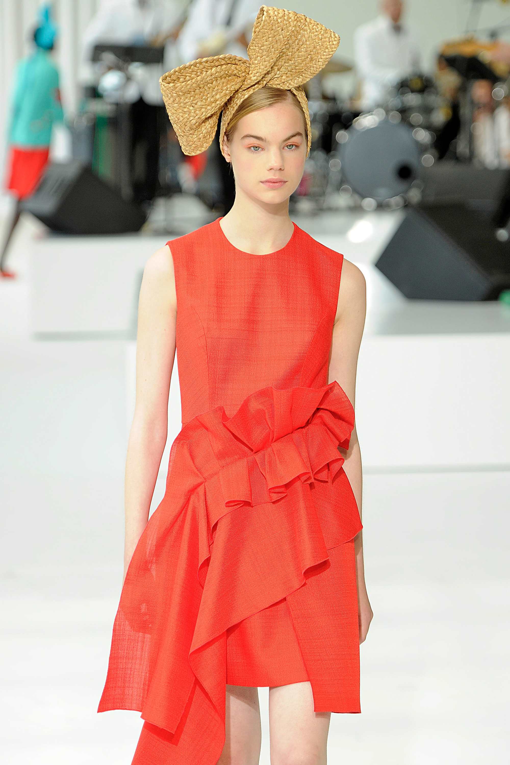 Ideas for crazy hair day: Runway model with a giant oversized bow hair accessory