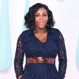 front view of serena williams with black shoulder length wavy lob