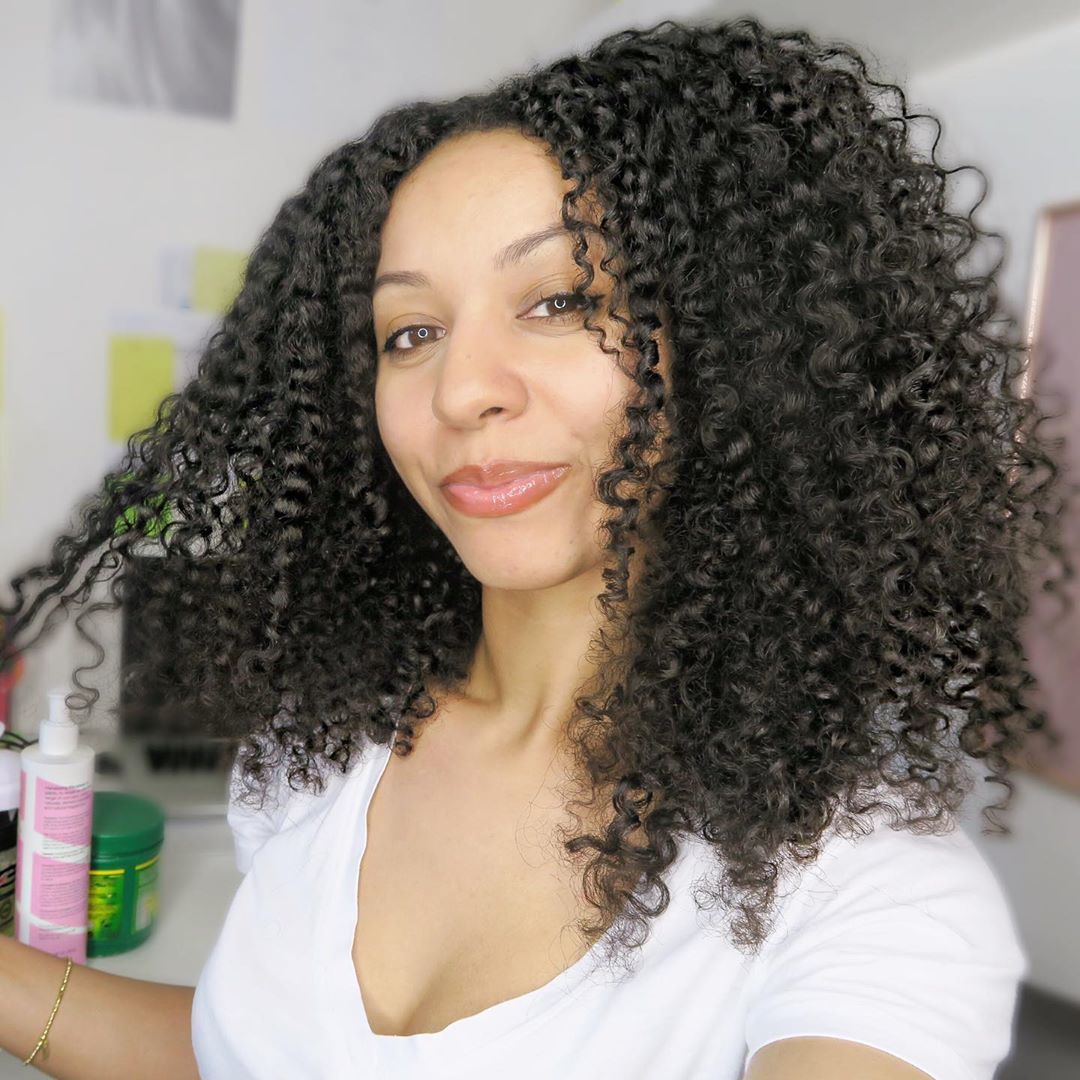 Shannon from the ukcurlygirl blog