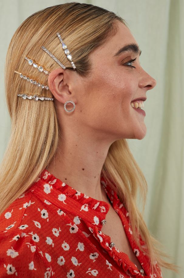 woman with hair accessories