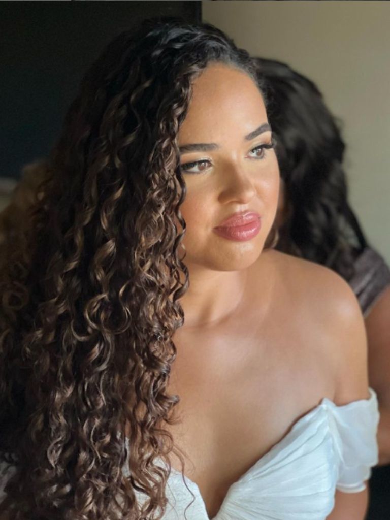 Bride with curly hair
