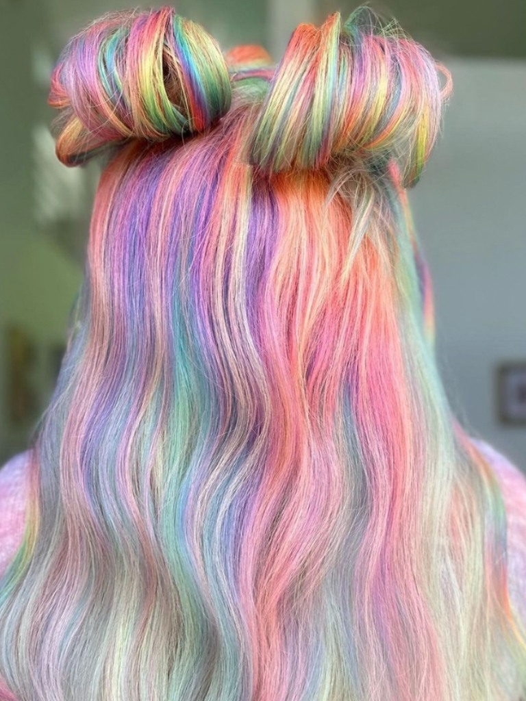 Ombre space buns for festivals