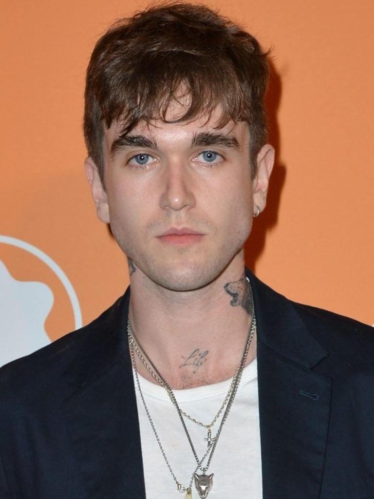 Gabriel-Kane Day-Lewis with a textured layered haircut