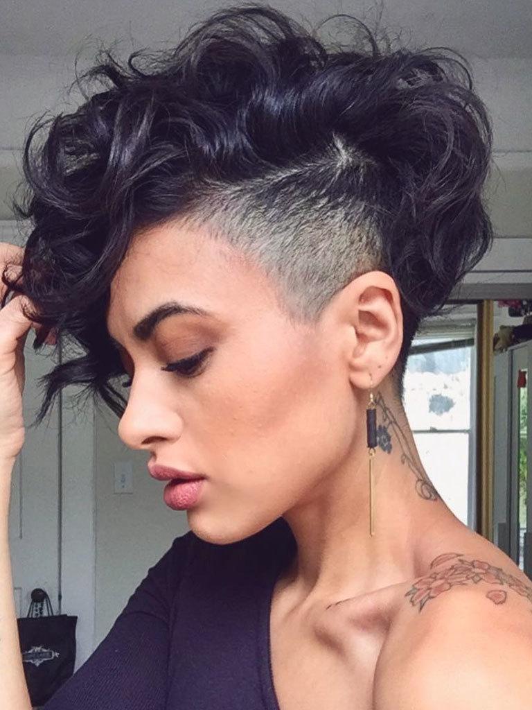 Cool and Stylish Short Hairstyles for Girls | Short Haircuts