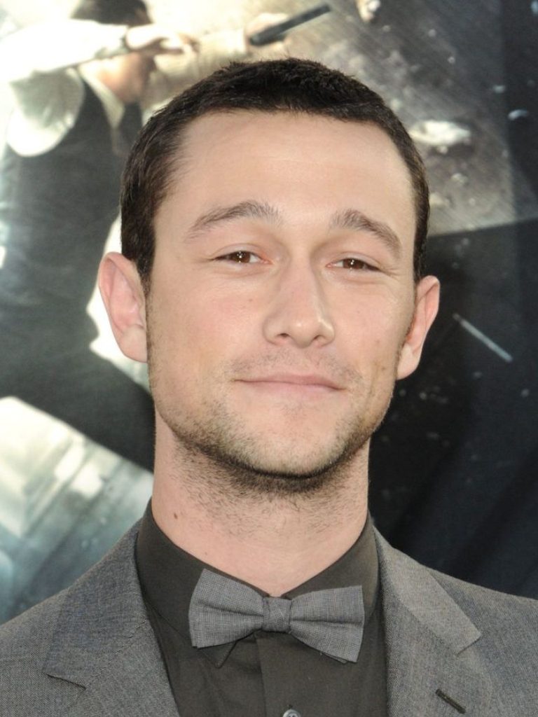 joseph gordon-levitt with short buzz cut brunette hair