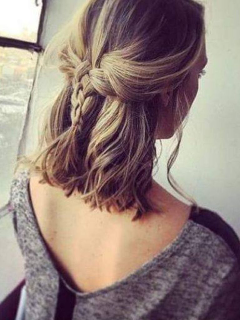 Easy braids for short hair: Back view of dark blonde hair with half-up, half-down braid