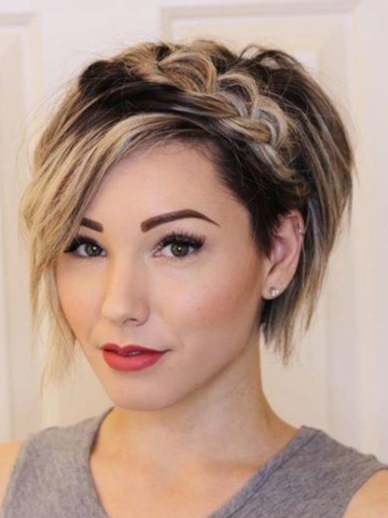 Easy braids for short hair: Woman with a blonde long pixie with dark roots, with a headband braid detail.