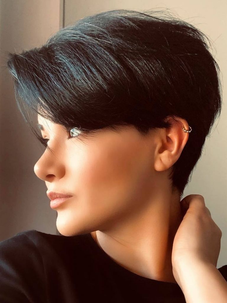 woman with brunette pixie cut