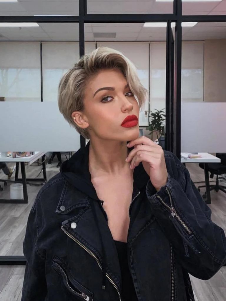 woman with square face shape and tousled blonde pixie cut hairstyle