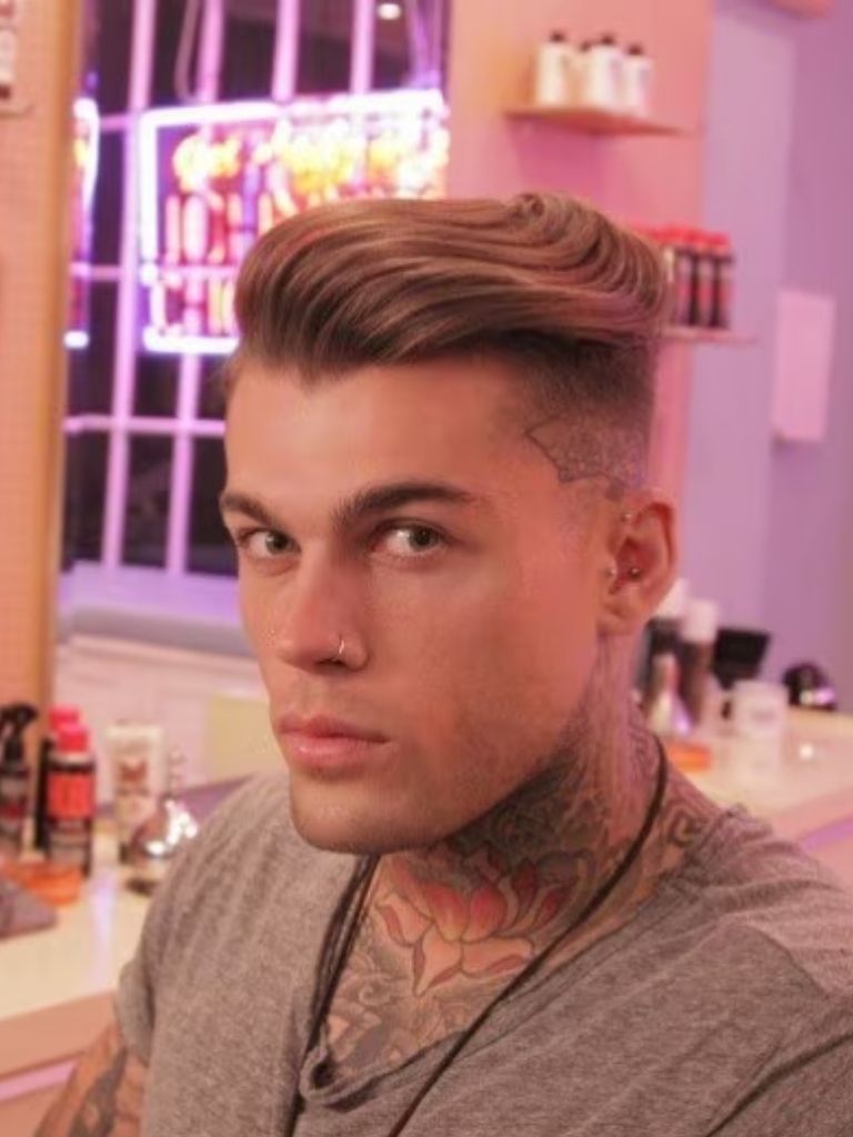 Long quiff with undercut