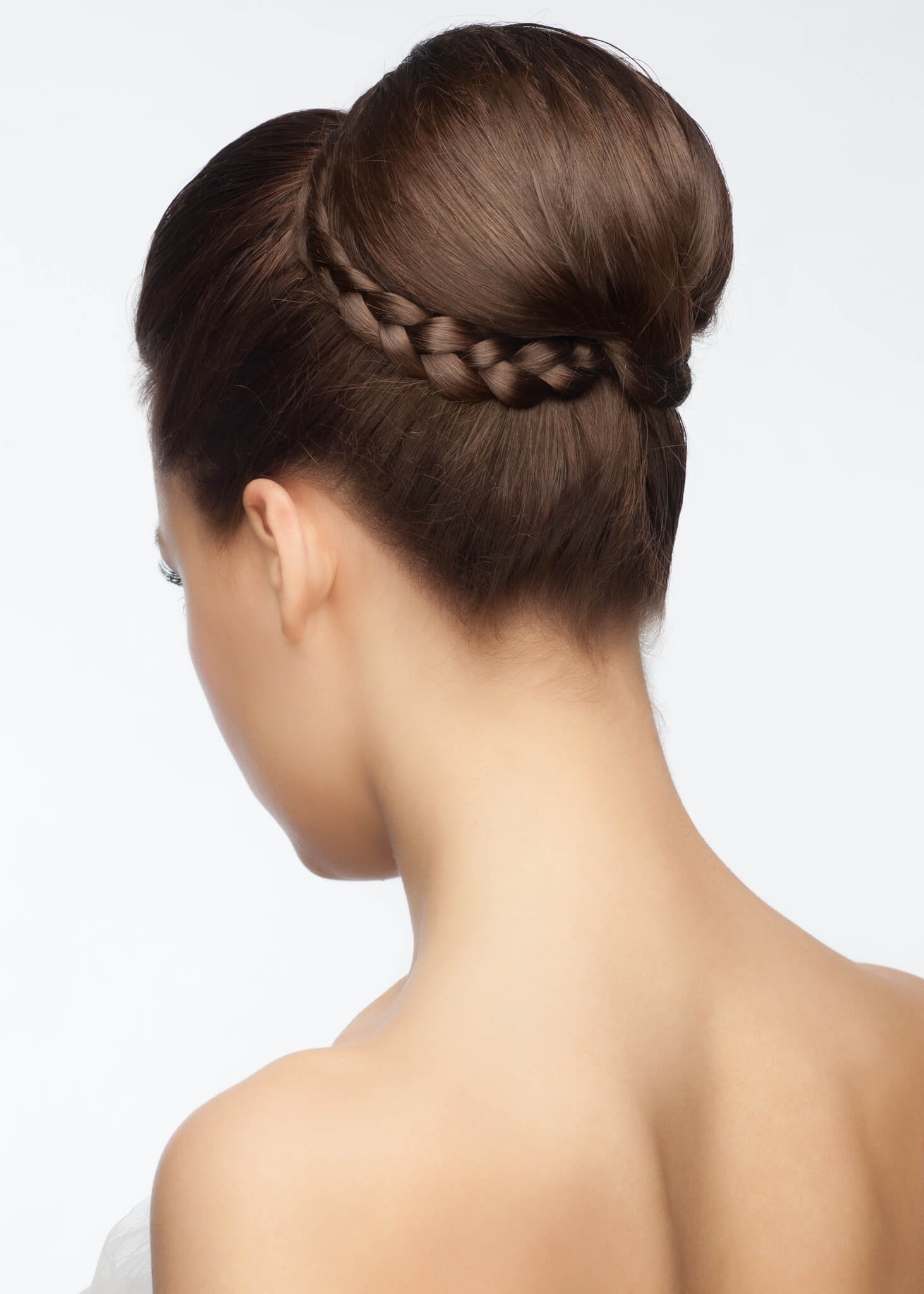 10 Peinados elegantes recogidos muy llamativos All Things Hair US