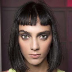 how to pull off short bangs