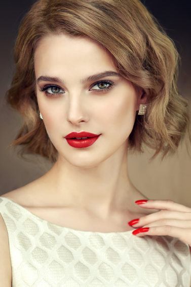 beachy waves prom hairstyles for short hair