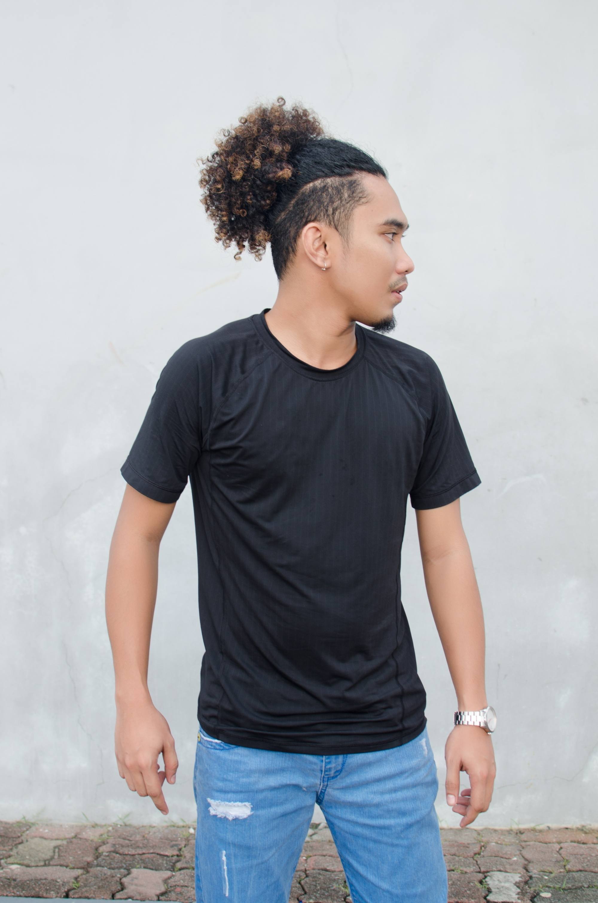 10 of the Best Curly Hairstyles for Men