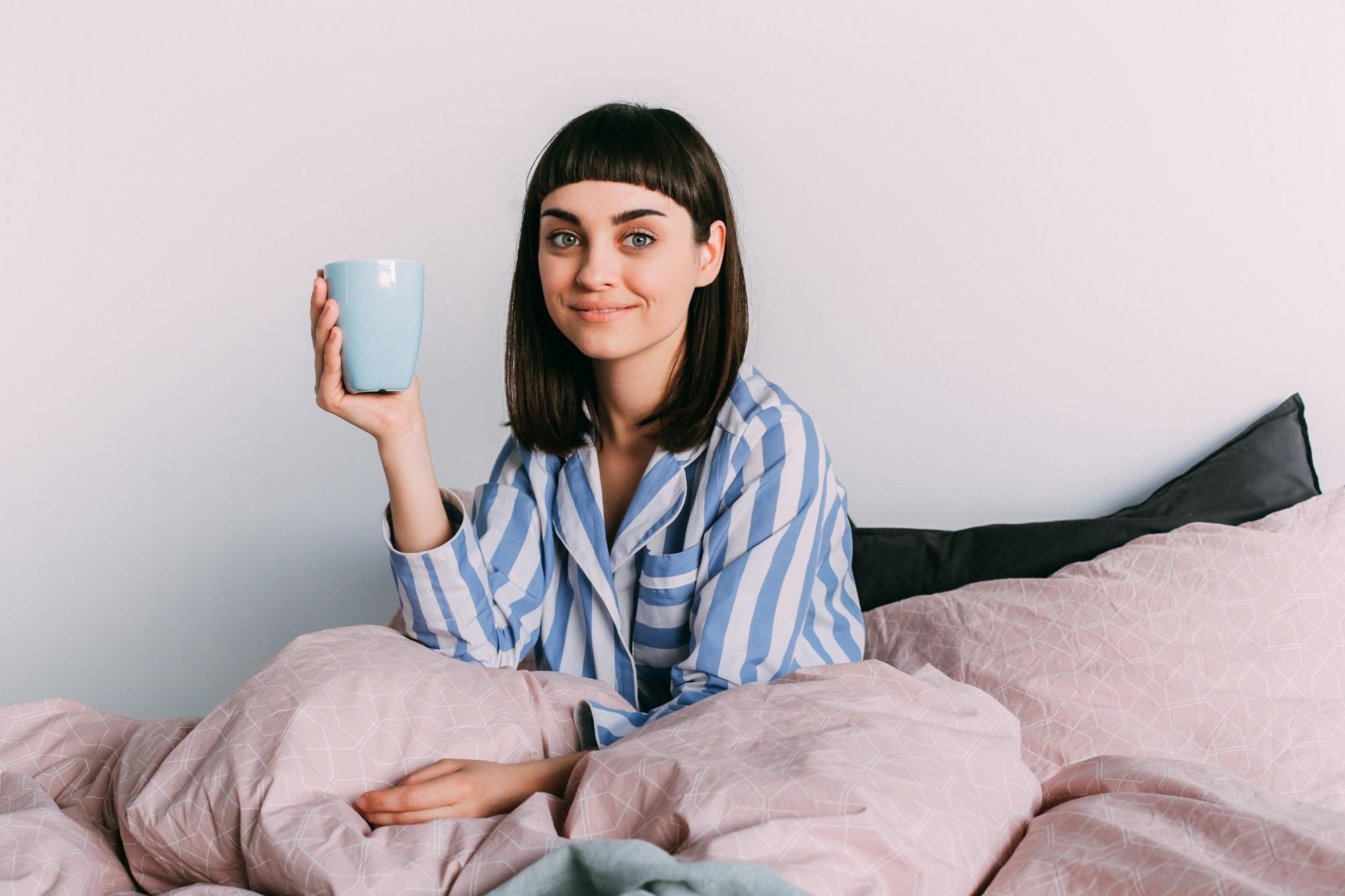 Straight bangs: Woman with baby bangs and straight long bob